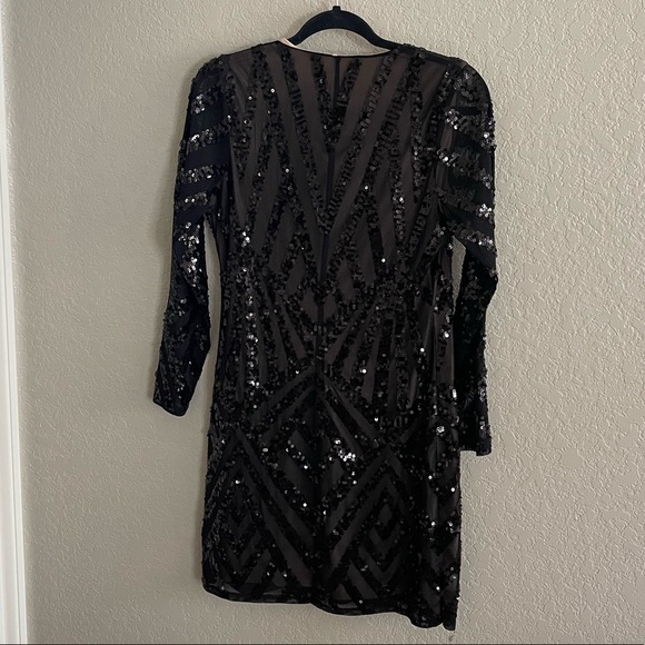 Express Dress - Picture 5 of 7